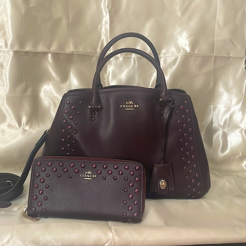 COACH SMALL STUDDED MARGO F35221 CARRYALL + WALLET CROSSGRAIN LEATHER WINE COLOR